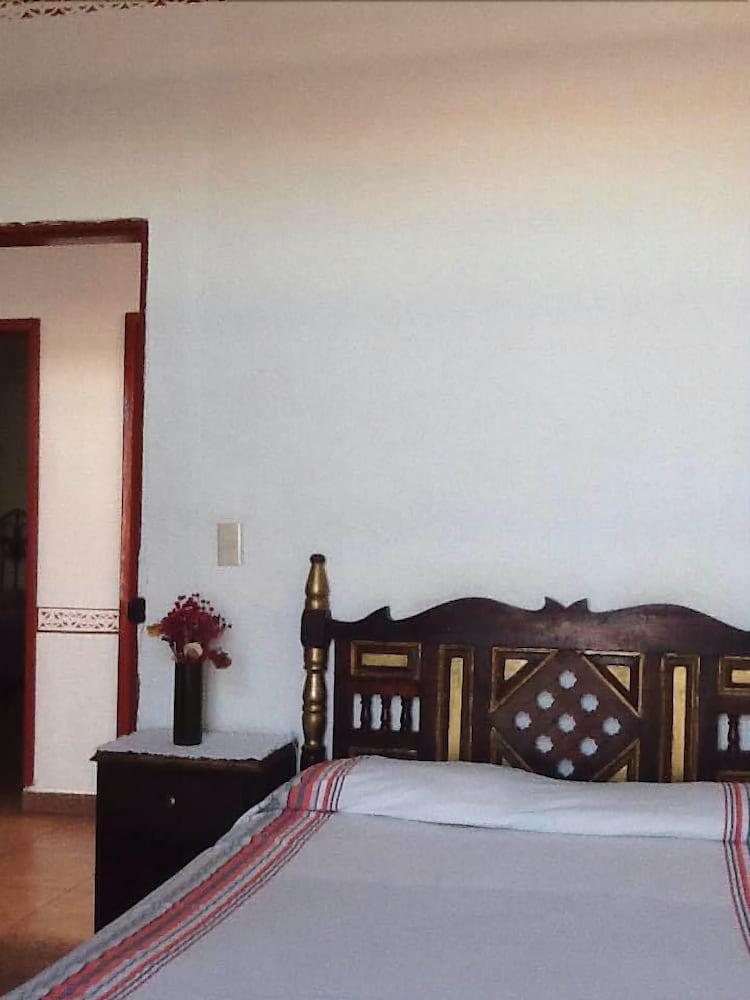 Posada De San Agustin Patzcuaro Luaran gambar